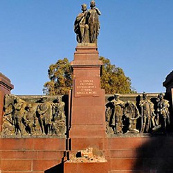 Plan de mantenimiento, conservación y restauración de monumentos y obras de arte del Espacio Publico