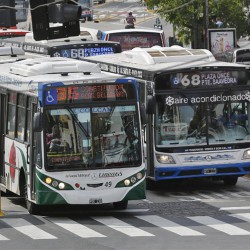 Para 2030 podrían ser eléctricos todos los colectivos del área metropolitana