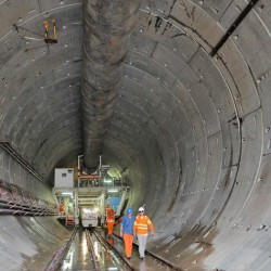 Con dos megaobras buscarán cuadruplicar los usuarios de trenes