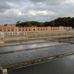 Llegan al país unas 100 empresas interesadas en invertir en agua y saneamiento
