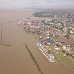 Buscan inversiones para renovar el Puerto de Buenos Aires