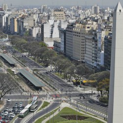 Los compromisos de Larreta: entre las ideas y su puesta en práctica, varios contrastes