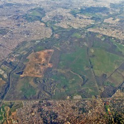 Proponen instalar una planta para quemar basura en Campo de Mayo, cerca del nuevo parque nacional